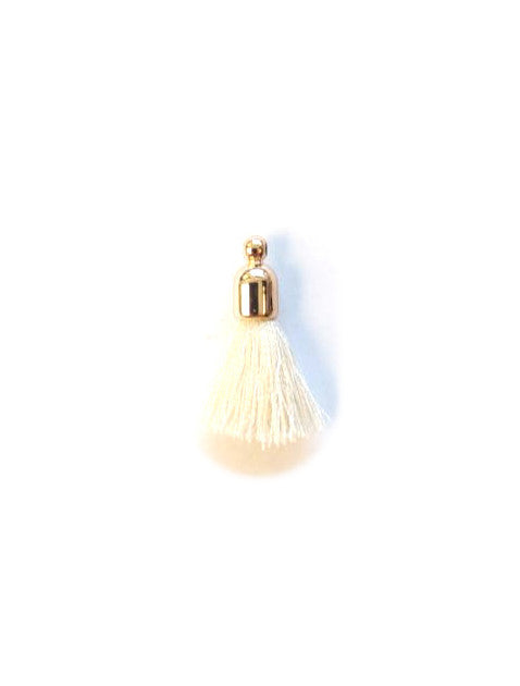perlesetcreationbijoux-pompon-imitation-soie-blanc-cassé