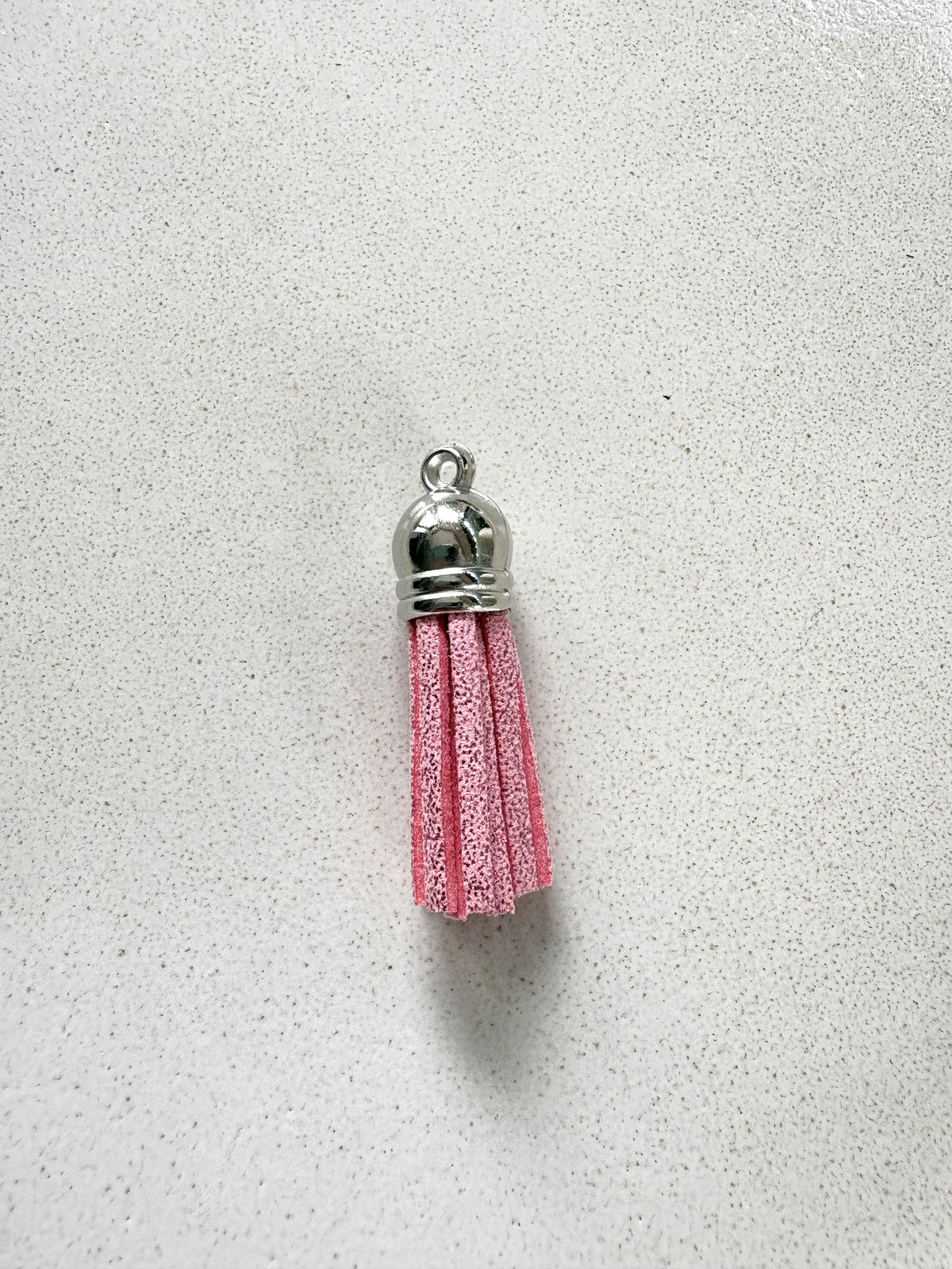 perlesetcreationbijoux - pompon suédine attache argentée 36 mm rose pailleté