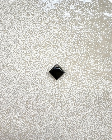perlesetcreationbijoux - sequin émaillé carré 8 mm noir