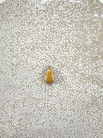 perlesetcreationbijoux - sequin émaillésgoutte 12x6 mm jaune moutarde