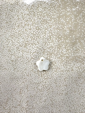perlesetcreationbijoux - sequin fleur nacre 12 mm