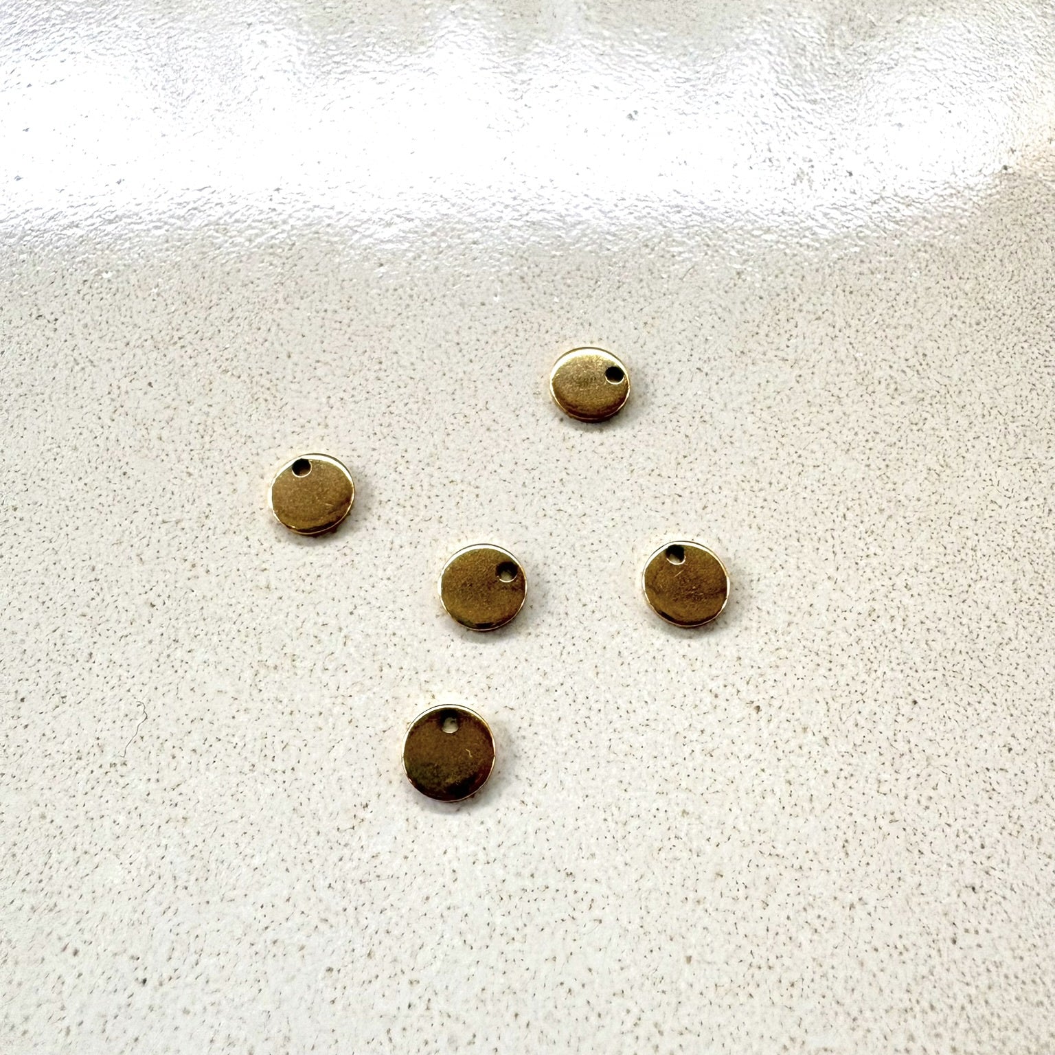 perlesetcreationbijoux - sequins ronds en acier inoxydable doré lacage PVD de 6 mm