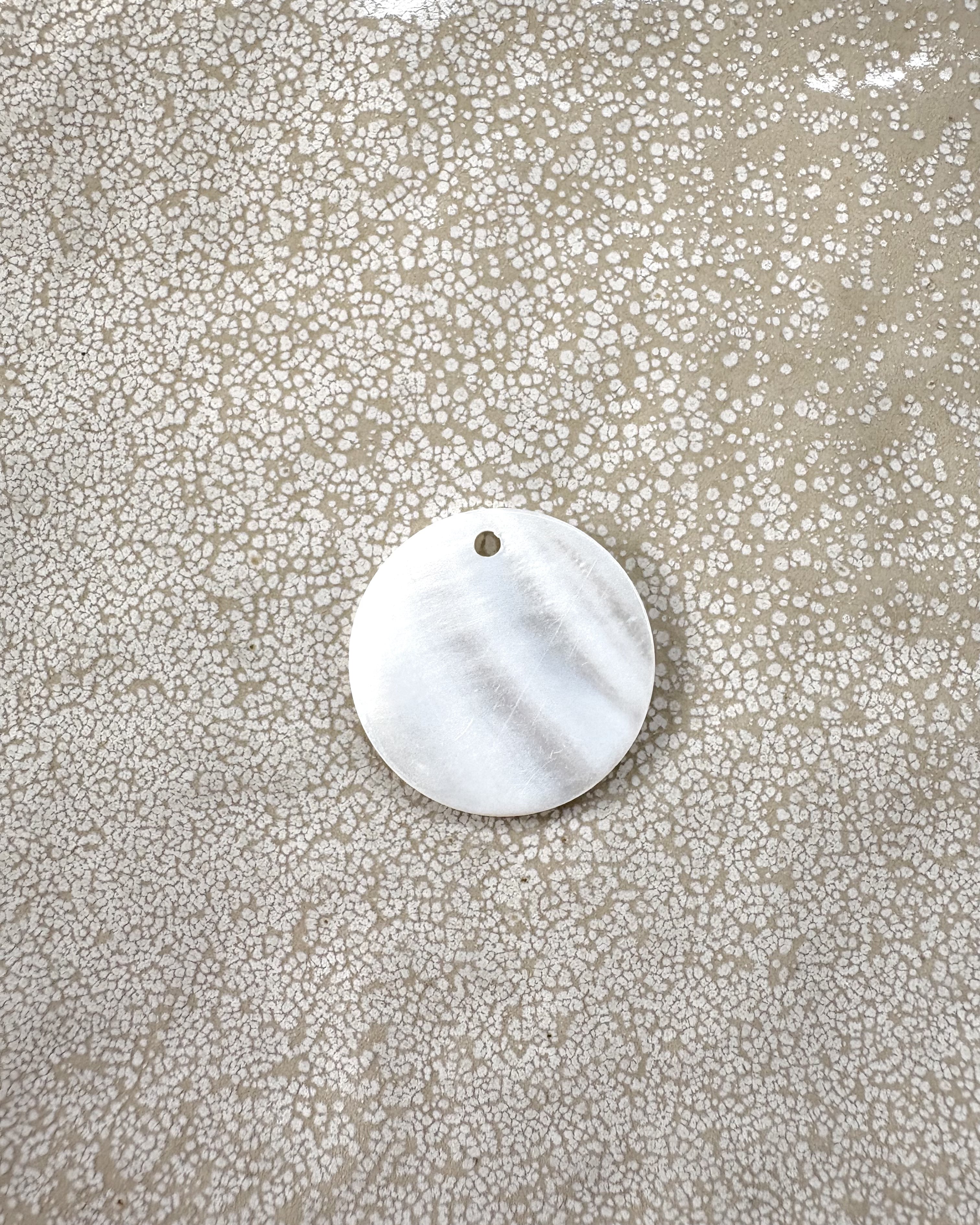 perlesetcreationbijoux - sequin rond nacre blanc 25 mm