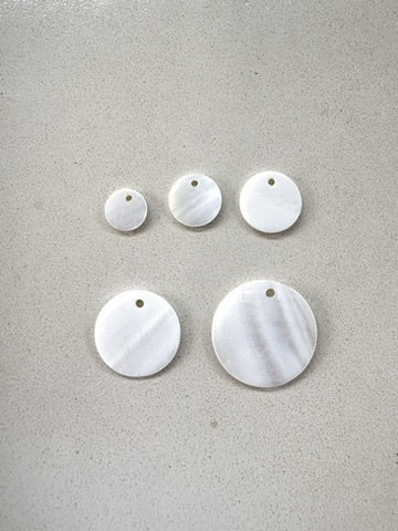 perlesetcreationbijoux - sequin rond nacre blanc différentes tailles