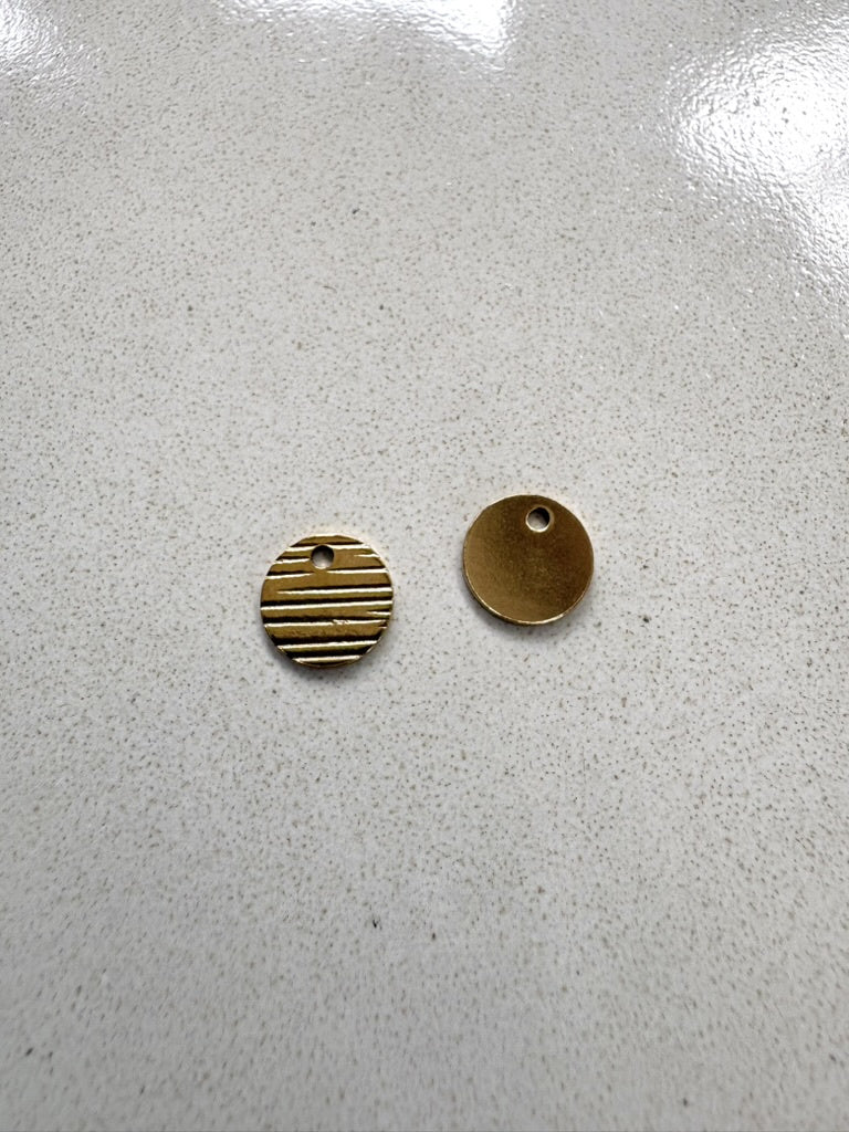 perlesetcreationbijoux - sequin rond strié acier inoxydable 10 mm doré