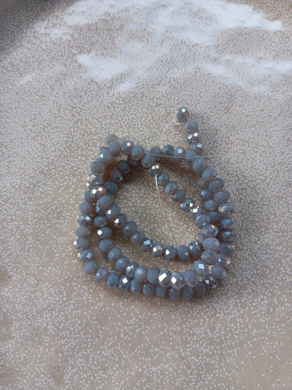 perlesetcreationbijoux - fil de perles rondelles à facettes en verre 6x4 mm grises